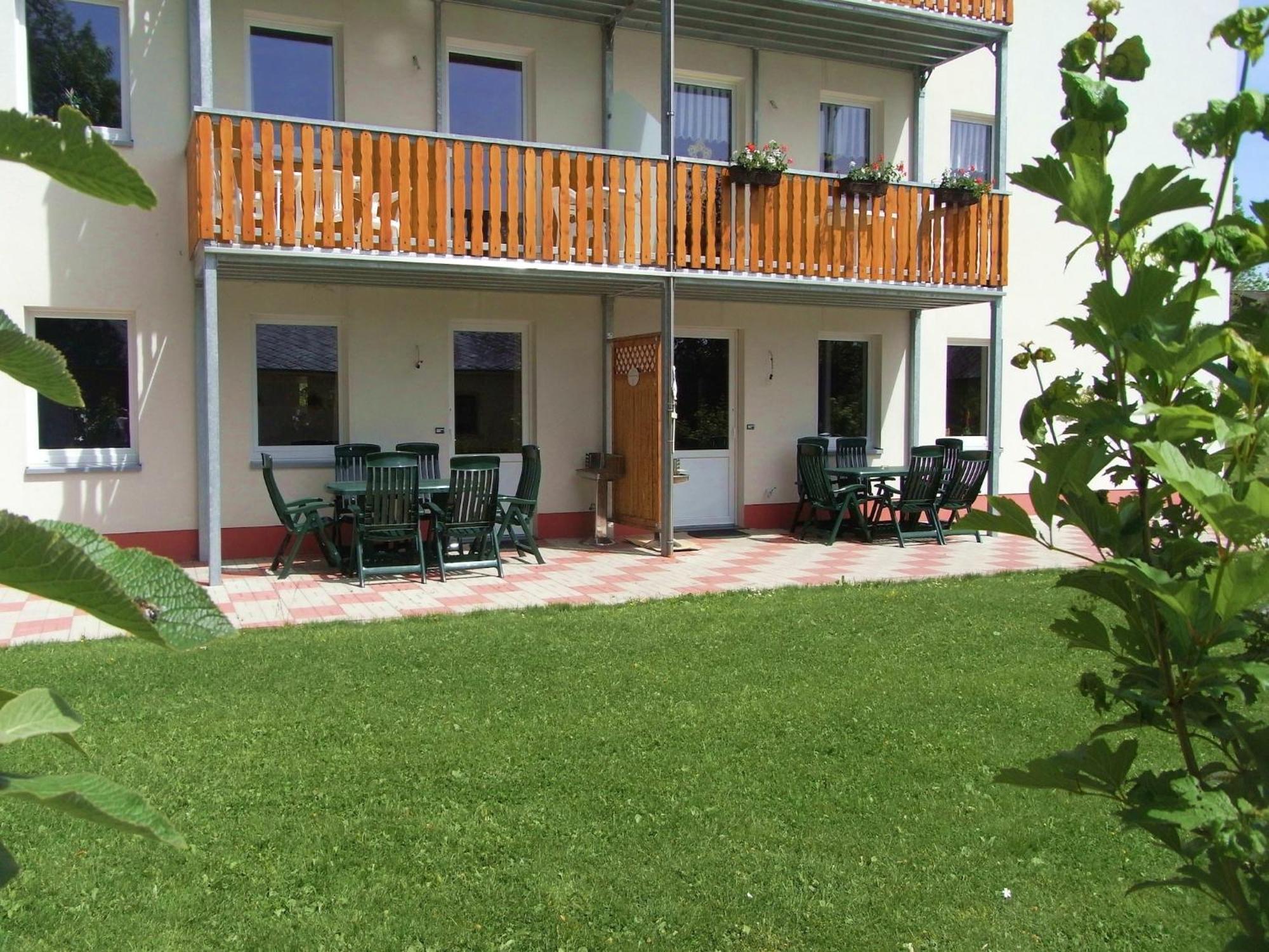 Comfy Holiday Home In Burg Reuland With Sauna Terrace Bbq Esterno foto