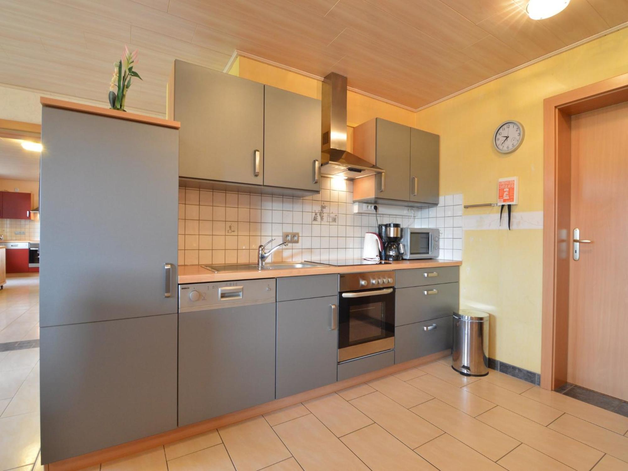 Comfy Holiday Home In Burg Reuland With Sauna Terrace Bbq Esterno foto